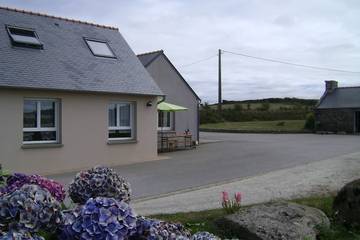 Gîte pour 6 personnes, avec jardin et terrasse à Plouarzel