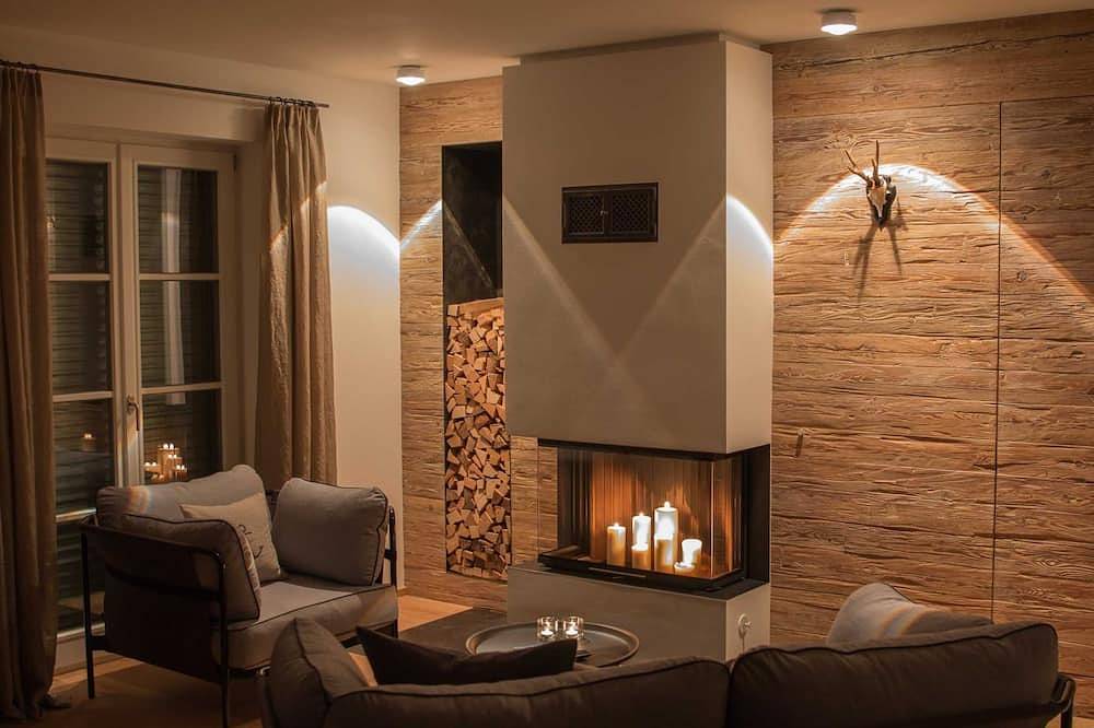 Entire apartment, Exclusive 2-room apartment in Rottach-Egern -; Apartment Seesuite in Rottach-Egern, Bavarian Alps