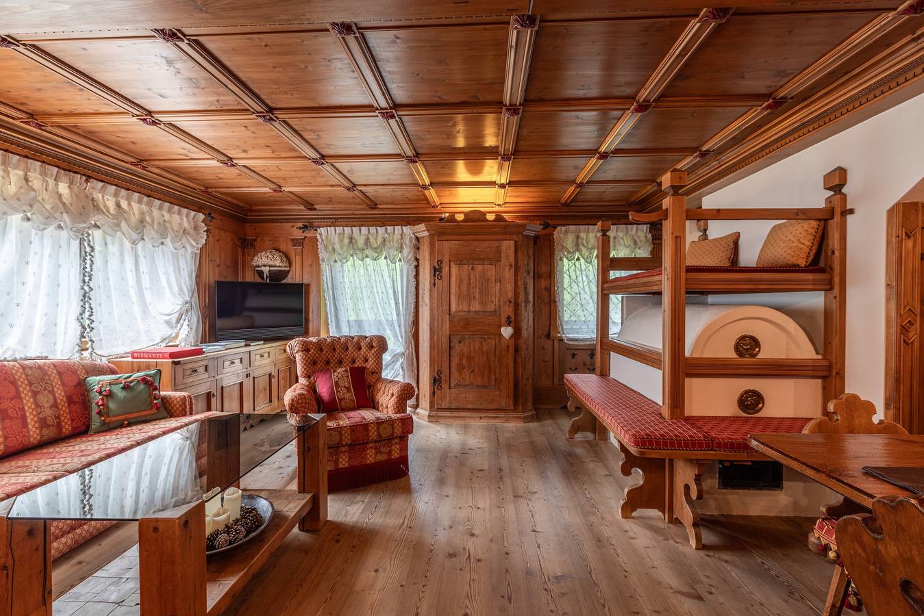 Ganze Wohnung, Casa Chalet Cortina – Großzügige Räume und Dolomitenpanorama in Cortina d'Ampezzo, Dolomiti Superski