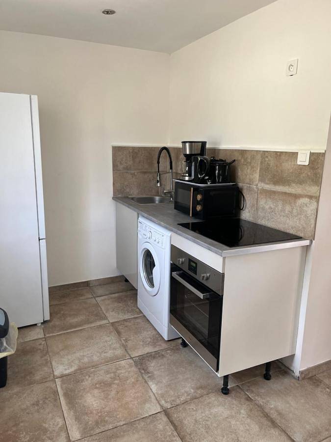 Location de vacances pour 5 personnes, avec vue ainsi que piscine et jardin, animaux acceptés à Fabras - 4