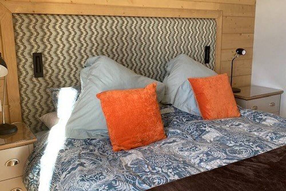 Ganze Wohnung, Luxuriöse 3-Zimmer-Wohnung in Arcs 1600 mit Pool, Spa, Wlan, überdachtem Parkplatz, Ski-in/Ski-out in Arc 1600, Bourg-Saint-Maurice