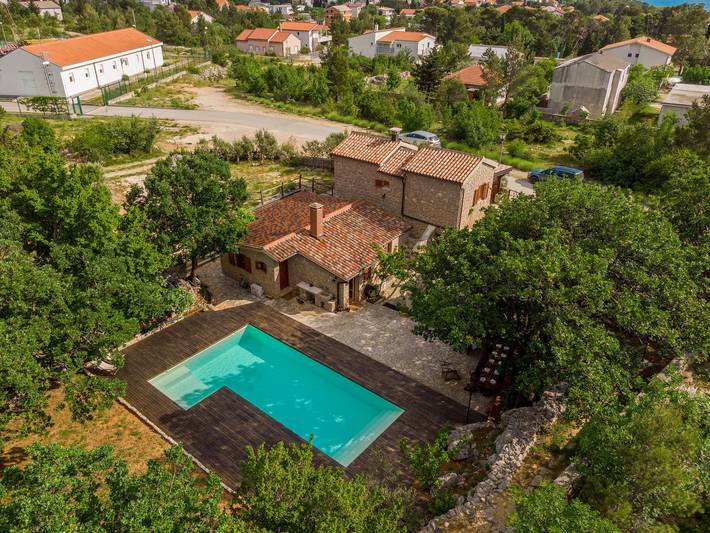 Ferienhaus für 6 Personen, mit Terrasse und Garten in Starigrad - 4