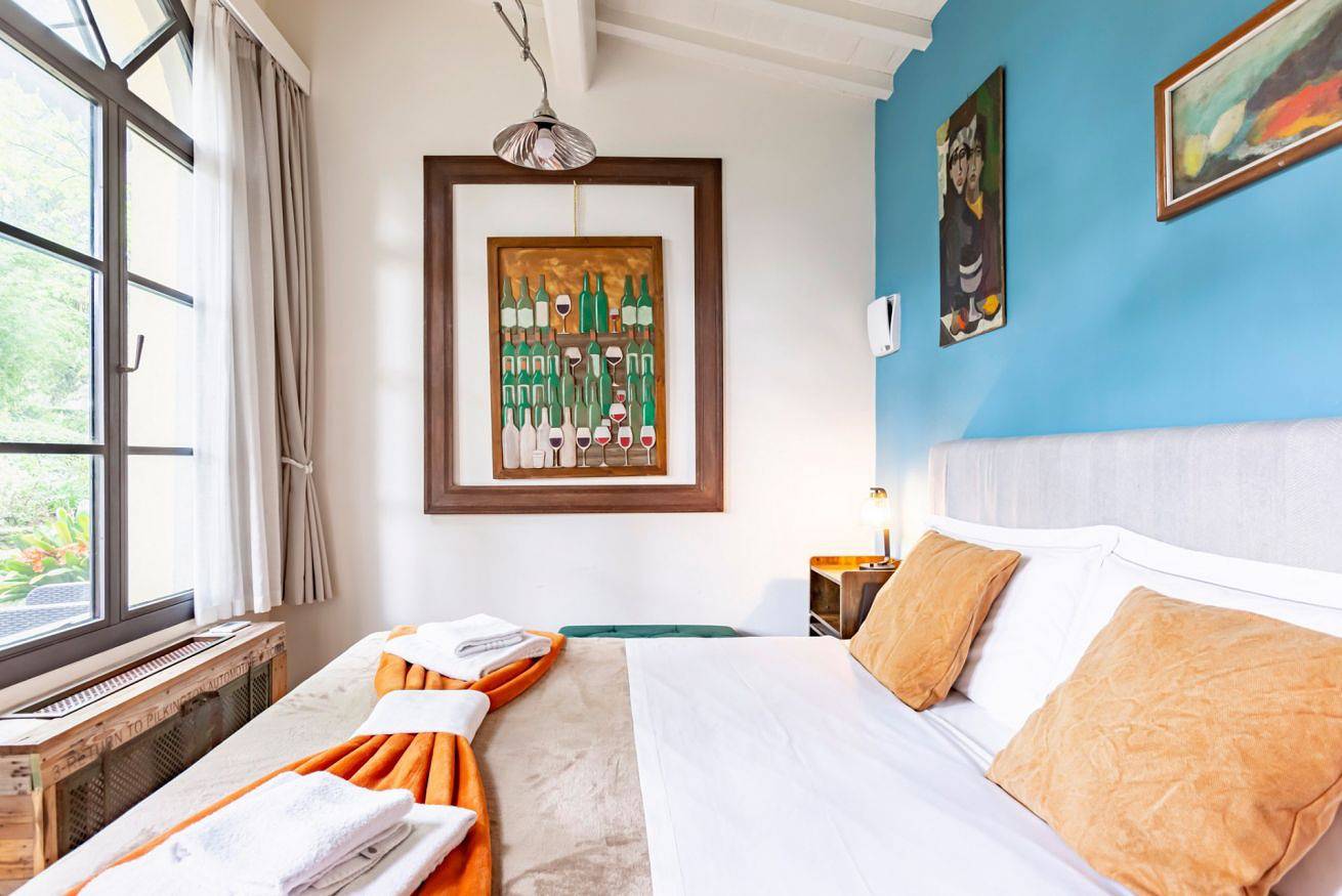 Entire apartment, Guesthost - Galileo Greenhouse - Dante in Florence city center, Comune di Galuzzo (1861-1865)