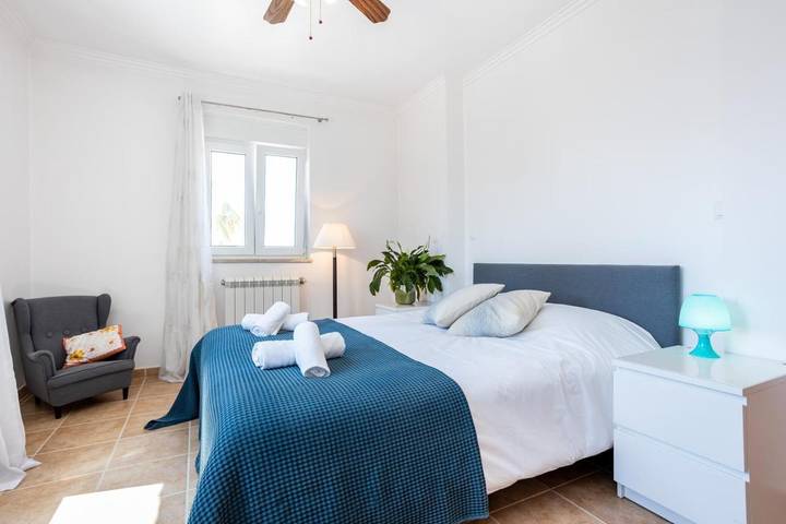 Casa rural para 10 personas, con Balcón y Terraza además de Jardín y Piscina en Aljezur - 4