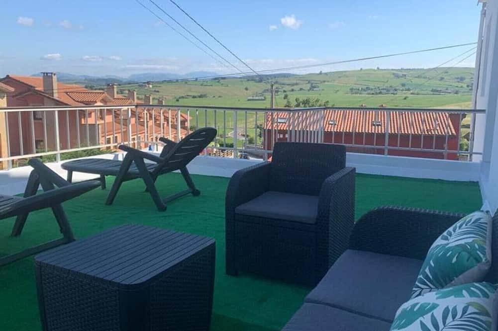 Entire apartment, Apartamento en Ajo - Antuerta 12006 in Bareyo, Cantabrian Coast