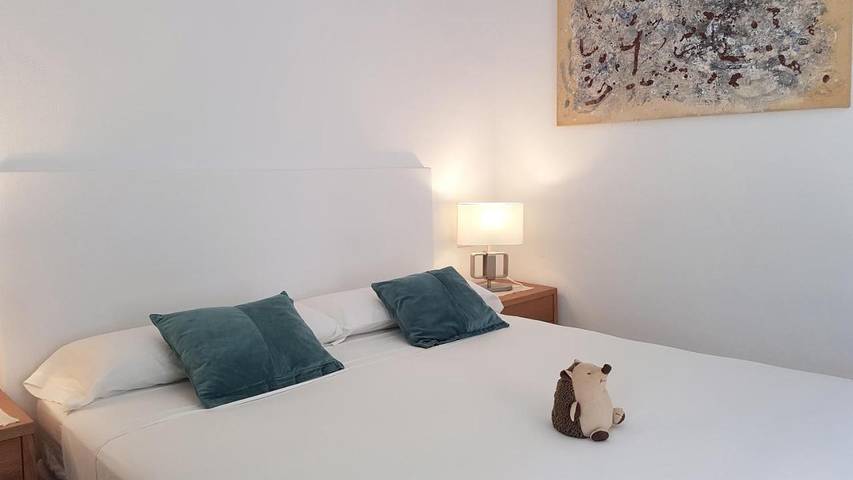Finca für 3 Personen, mit Garten und Ausblick sowie Pool in Es Castell - 4