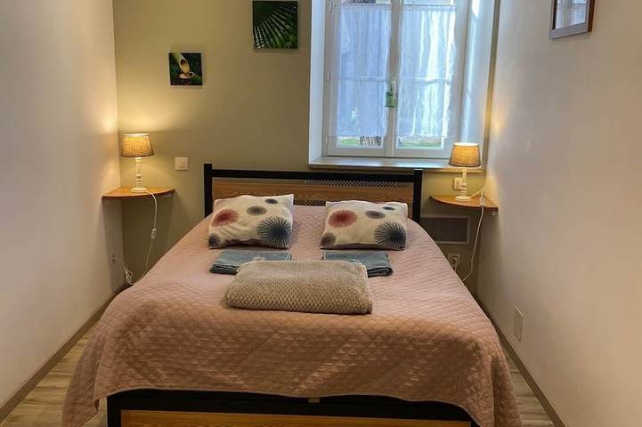 Location de vacances pour 2 personnes, avec jacuzzi et sauna à Bois (homonymie) - 2