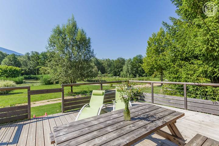 Gîte pour 4 personnes, avec jardin et piscine à Yenne - 3