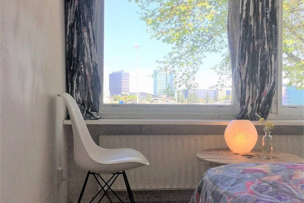 Bed'njoy clean cozy and central with astonishing view in Dutch Coast