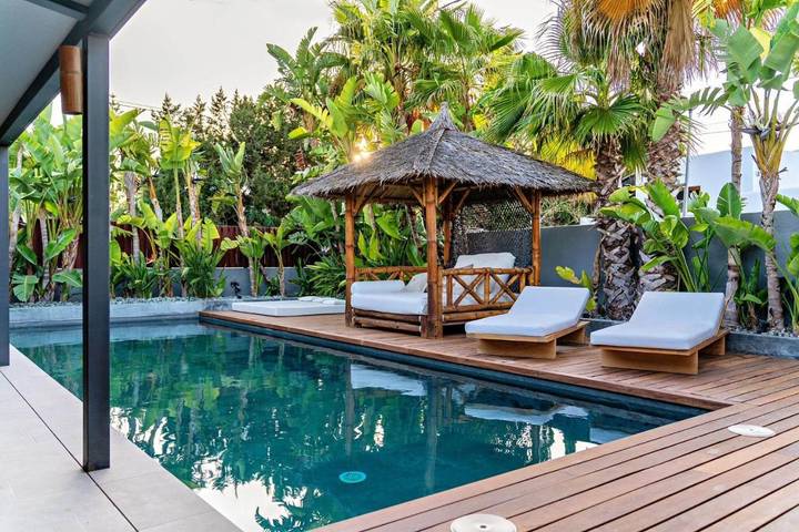 Chalet para 4 personas, con jardín y piscina además de jacuzzi y sauna en Ibiza - 2