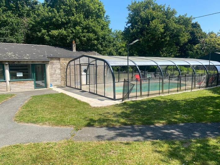 Location de vacances pour 4 personnes, avec terrasse ainsi que piscine et jardin à Sainte-Hélène (France) - 2