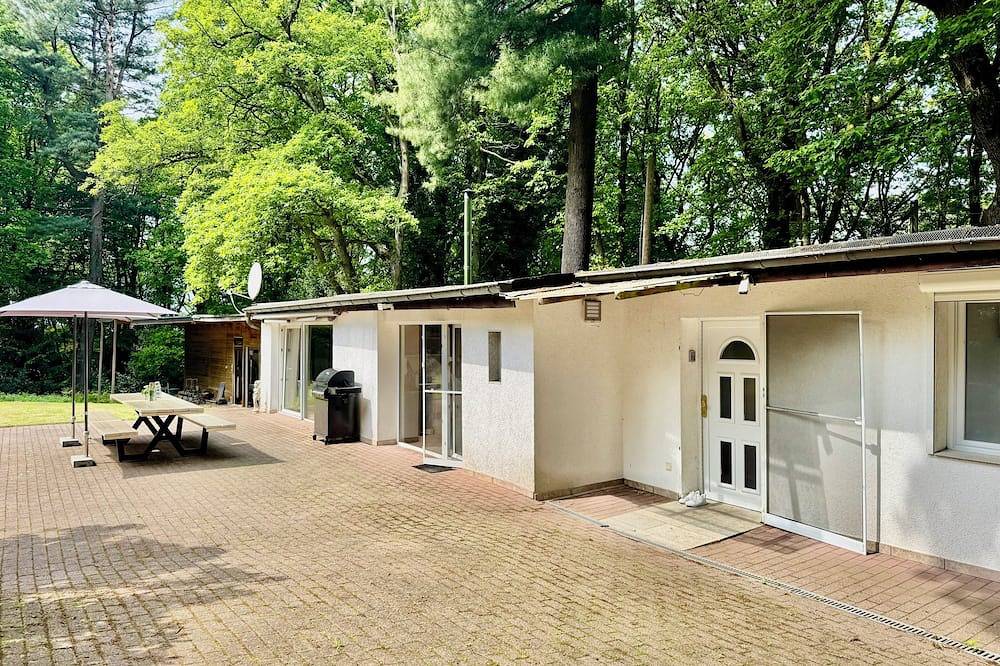 Waldchalet Burgholz - Traumhafter Bungalow mit 4000qm Waldgrundstück in Wuppertal, Bergisches Land
