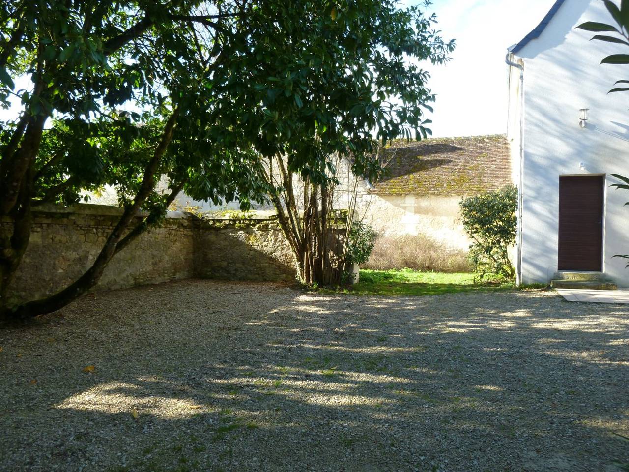 L'ancienne école du village in Saint-Julien-de-Chédon, Région de Blois