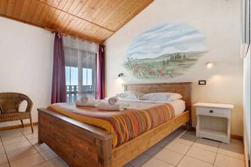 Bauernhof für 4 Personen, mit Seeblick und Balkon sowie Garten am Gardasee