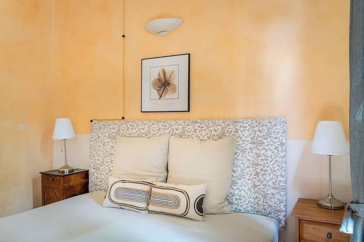Appartement entier, Marguerite - bel appartement dans le Couvent les Ursulines rénové, Pézenas in Pézenas, Côte méditerranéenne (France)