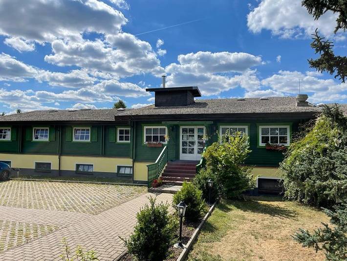 Location de vacances pour 2 personnes, avec Terrasse ainsi que Jardin et Vue dans Konigerode