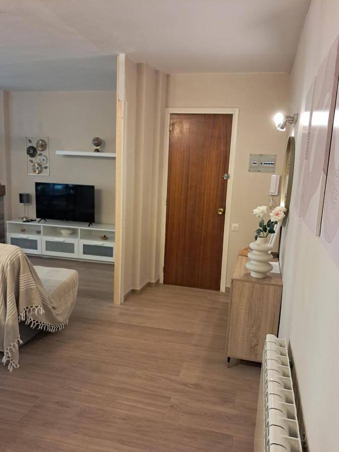 Ferienwohnung für 5 Personen, mit Balkon in Berga