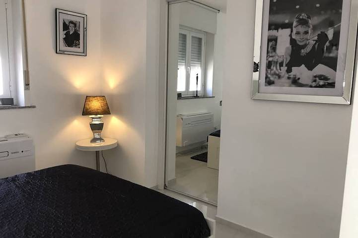 Villa indipendente con piscina privata, 5 minuti dal mare, aria condizionata in Augusta (comune), Siracusa e dintorni
