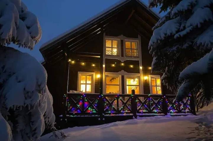 Chalet für 8 Personen, mit Pool und Garten - 1