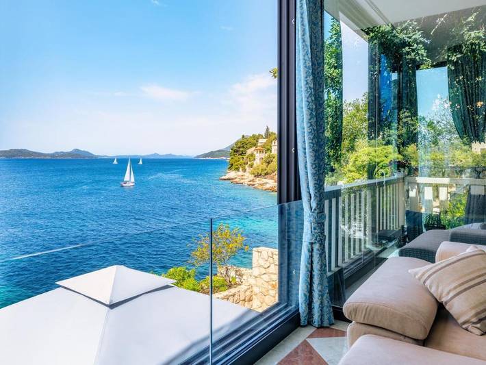 Villa pour 12 personnes, avec vue ainsi que jardin et balcon à Lozica