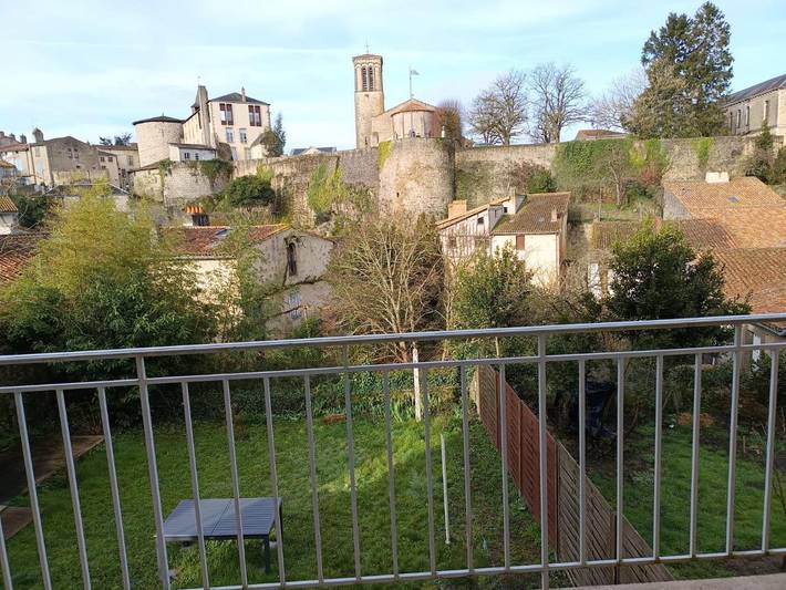 Gîte pour 4 personnes, avec jardin et vue à Parthenay - 2