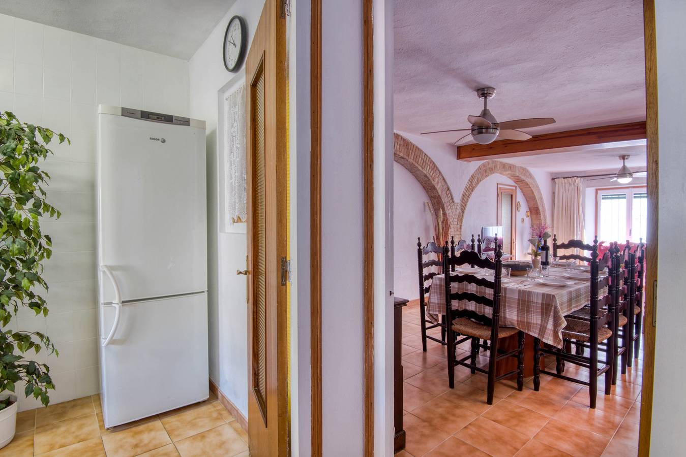 Cal Noi in l'Escala, Oberampurien