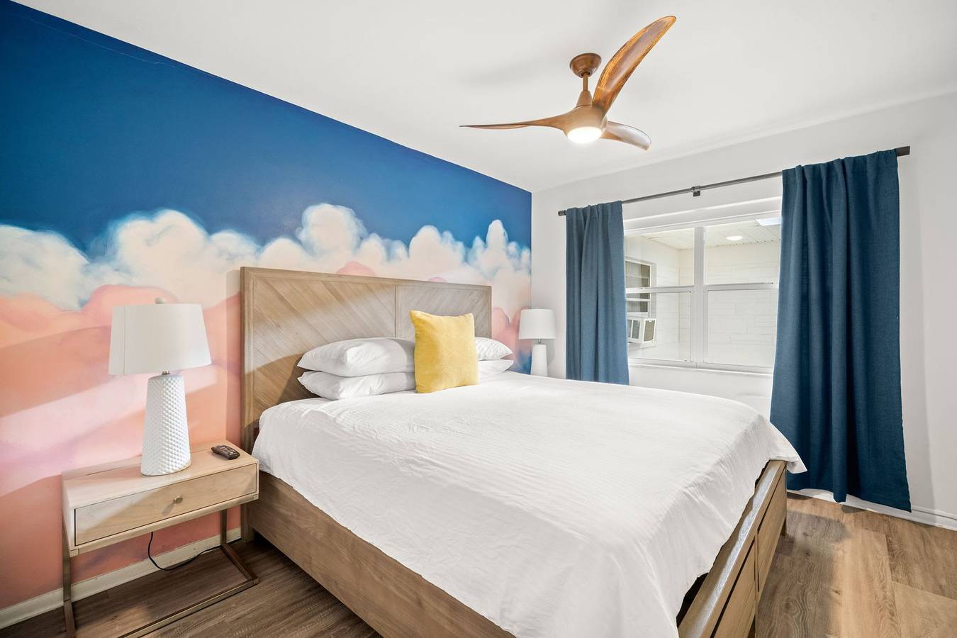 Apartamento entero, Deluxe King Condo   Updated Suite by the Beach  in Clearwater Beach, Clearwater