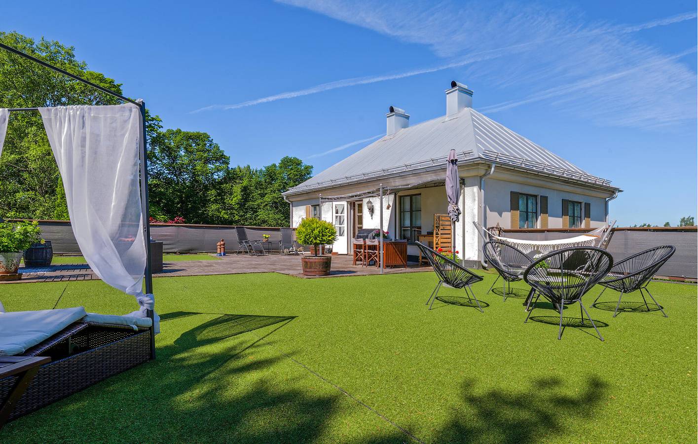 Ferienhaus für 9 Personen mit Pool in Hultsfred, Hultsfreds und Umgebung