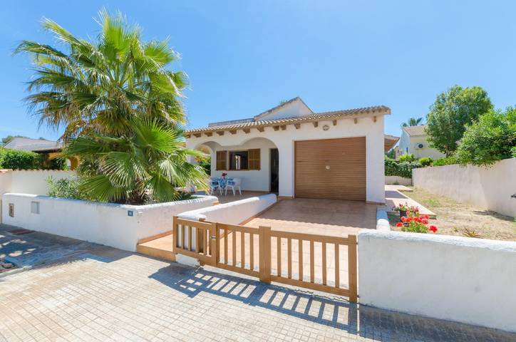 Perú - Ferienhaus mit Terrasse in Son serra de marina. Wifi gratis in Playa Son Serra de Marina, Santa Margalida