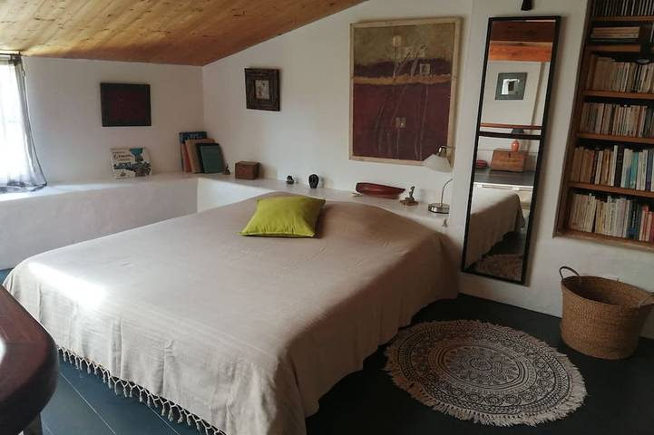 Gîte pour 4 personnes, avec jardin ainsi que terrasse et jacuzzi à Bouin - 2