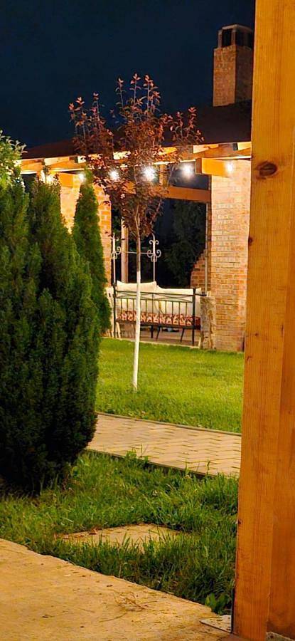 Gîte pour 2 personnes, avec vue ainsi que jardin et terrasse dans Giurgiu - 4