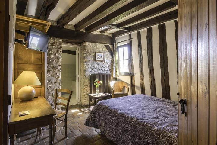 Hôtel pour 2 personnes, avec jardin, animaux acceptés à Flagy - 4