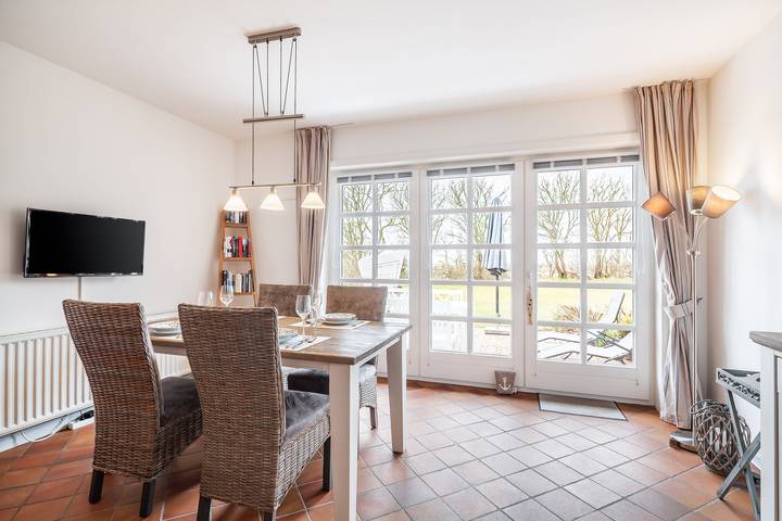 Ferienhaus mit Meerblick für 5 Personen, mit Terrasse und Garten auf Föhr - 2