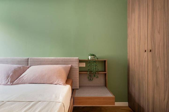 Ganze Wohnung, Guesthost - Charming and modern apartment of about 50 sqm, perfect for two guests, located on the ground floor (two steps to access). The property is located in San Vito di Cadore, a hidden jewel in the Dolomites, just 10 km from Cortina d'Ampezzo and a in San Vito di Cadore, Dolomiti Superski