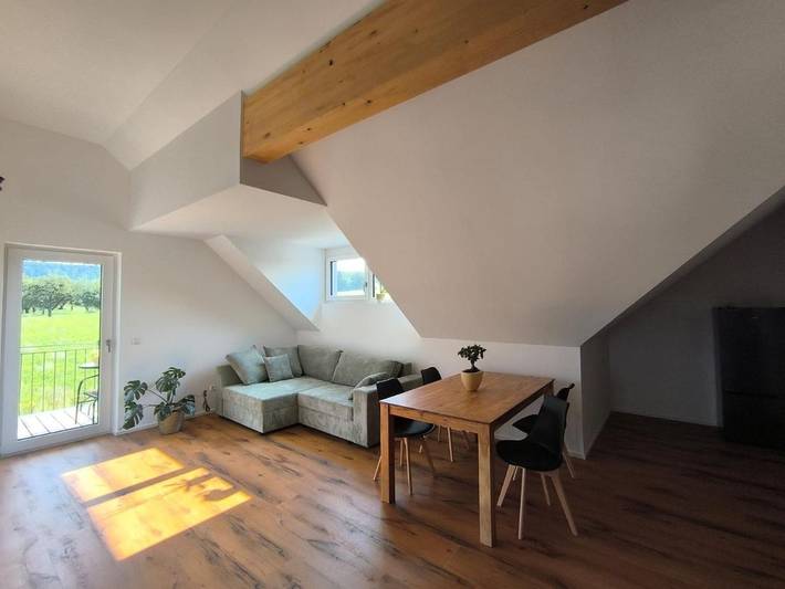 Ferienwohnung für 4 Personen, mit Balkon und Ausblick in Eberstadt