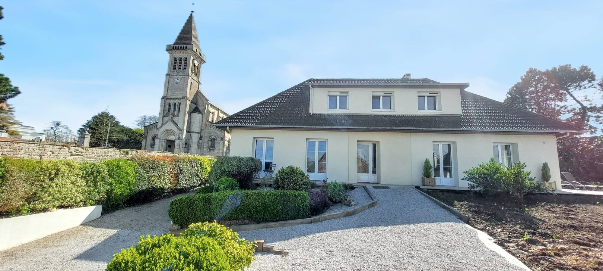 Casa encantadora en Grandcamp-Maisy con vista al mar. in Saint-Benoît-de-l'Aure, Región de Bayeux
