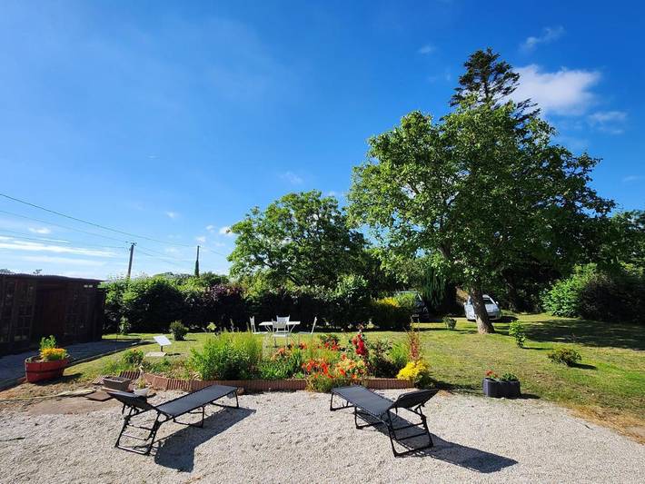 Location de vacances pour 7 personnes, avec Jardin à Le Hommet-d'Arthenay