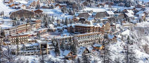 Gîte pour 4 personnes, avec balcon dans Auron