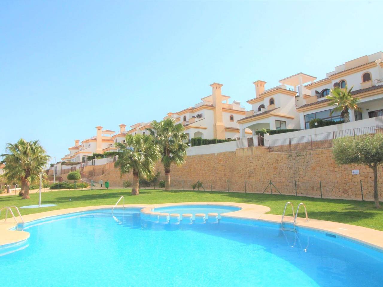 Flor de Ponoig - Flor de Ponoig 300.1 in Polop de la Marina, Costa Blanca