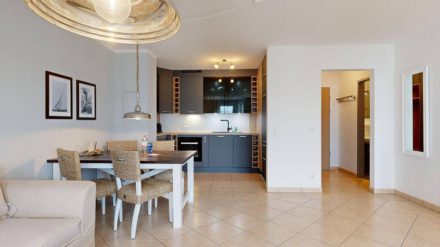 Geheel appartement, Moderne Ferienwohnung in Strandnähe mit Sauna, Fitnessraum und Fahrstuhl im Haus in Ostseebad Binz, Binz