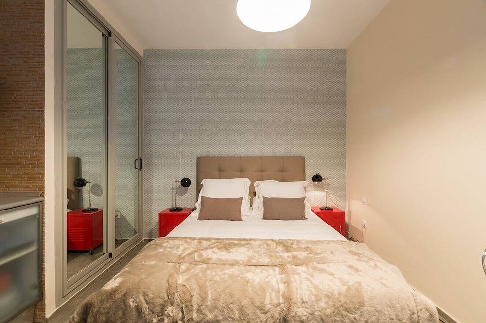 Entire apartment, Santa Ana Boutique Iv apartment  in Madrid in Centro (Madrid), Madrid