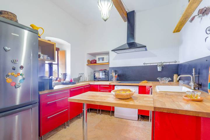 Location de vacances pour 12 personnes, avec piscine et jardin à Montegrosso - 3