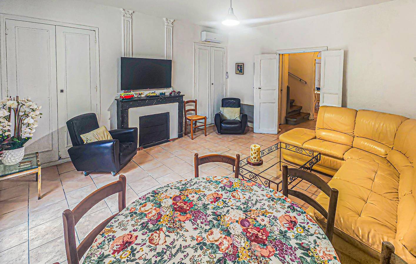 Gemütliche Wohnung in der Nähe des Stadtzentrums und des Flusses mit WLAN und Klimaanlage in Thézan-lès-Béziers, Béziers und Umgebung