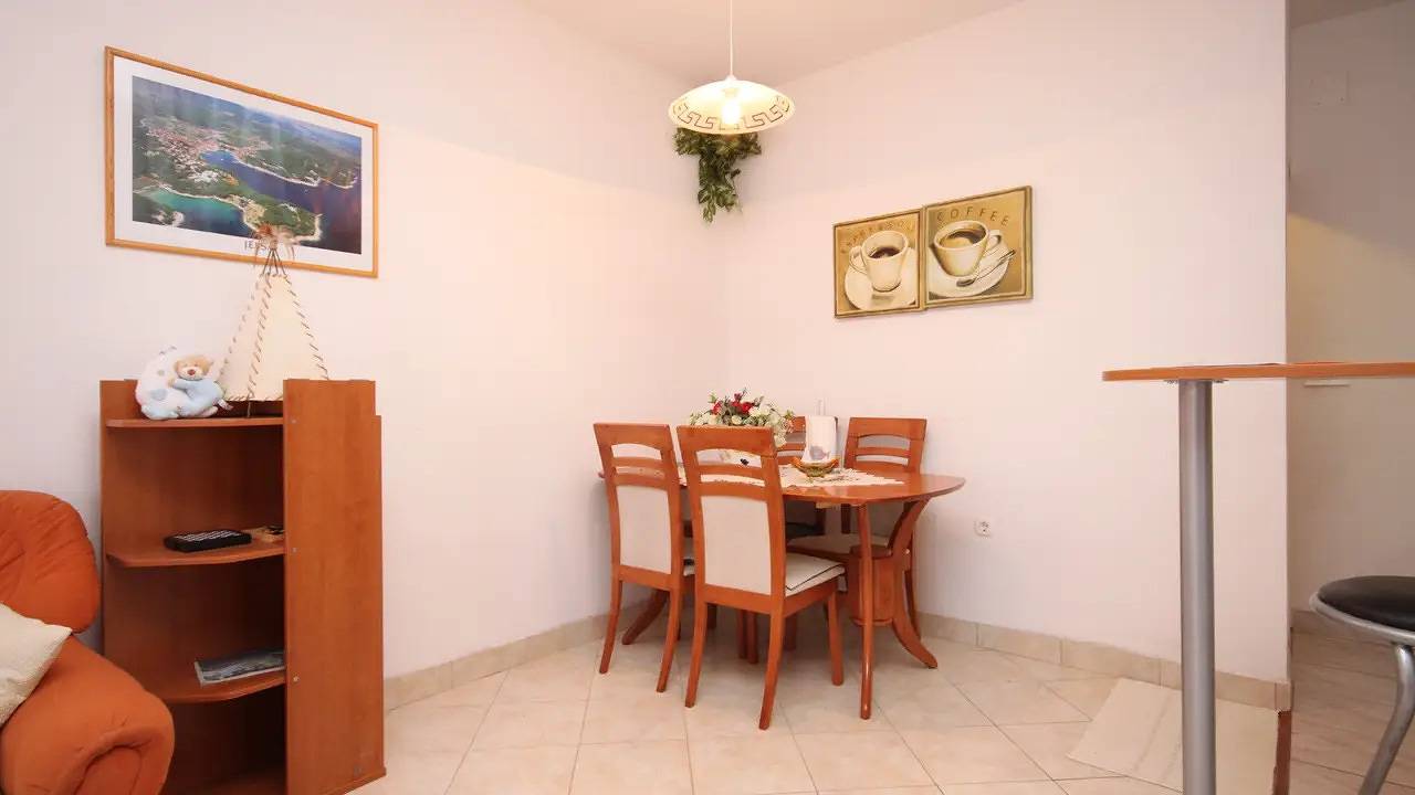 Apartamento vacacional entero, Ferienwohnung für 2 Personen (41 m²) in Jelsa in Jelsa, Hvar (isla)