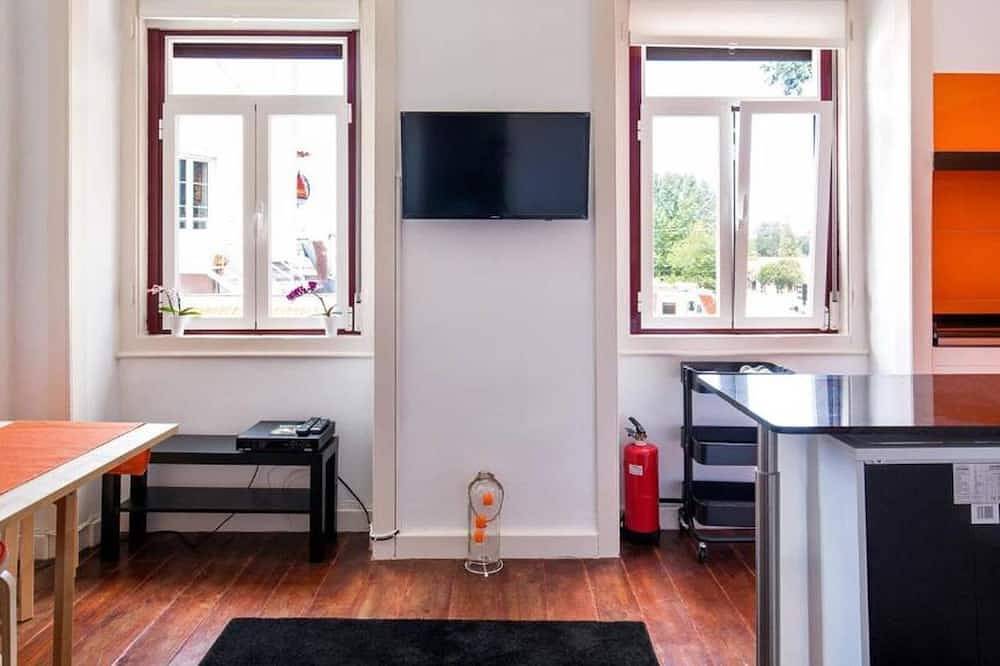 Entire apartment, Dom Pipas Houses - Janela da Estação by Lovelystay in Sintra, Costa de Lisboa