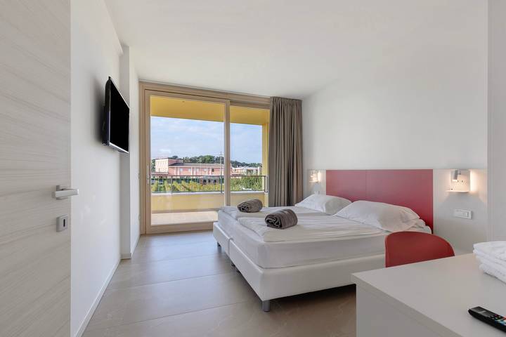 Ferienwohnung für 4 Personen, mit Balkon und Garten in Bardolino