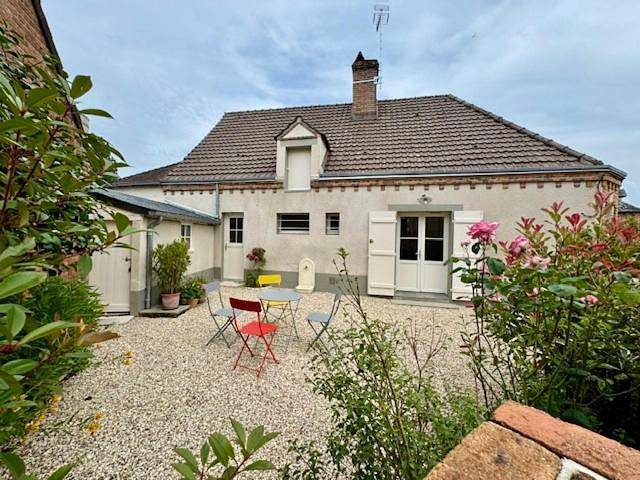 Location de vacances pour 4 personnes, avec terrasse, animaux acceptés à Saint-Viâtre - 2