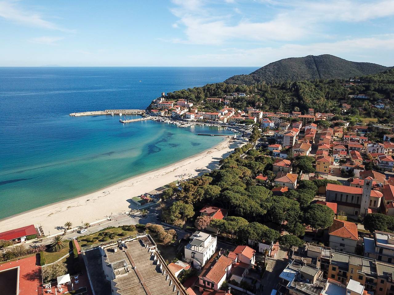 Entire vacation apartment, Il Pescatore in Spiaggia di Marina di Campo, Marina di Campo