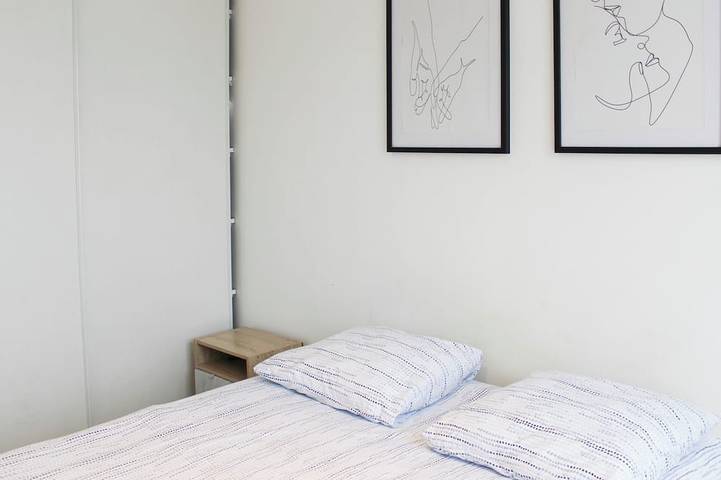 Gîte pour 6 personnes, avec balcon à Aubervilliers - 2