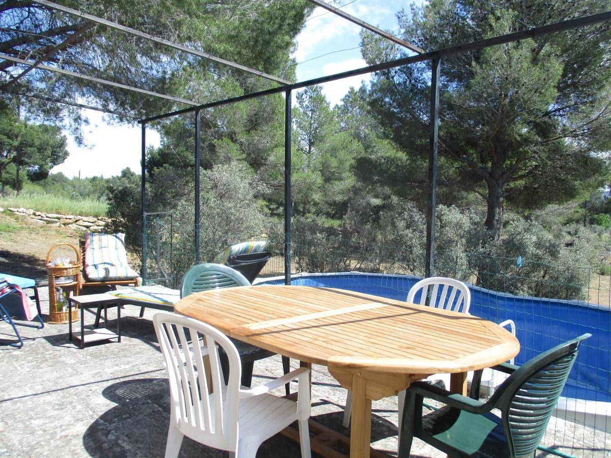 One-Bedroom House in Mouriès, Région d'Arles